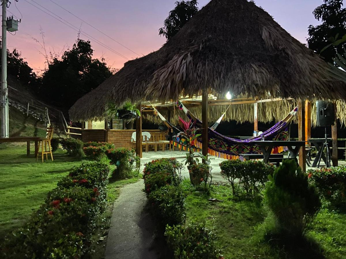 Ecohostal Palmares Del Rio Guachaca Esterno foto