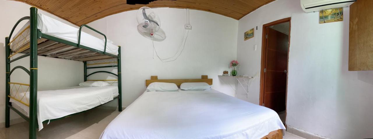 Ecohostal Palmares Del Rio Guachaca Esterno foto